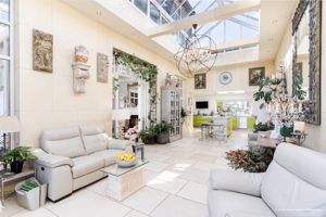 Photo 21- click for photo gallery